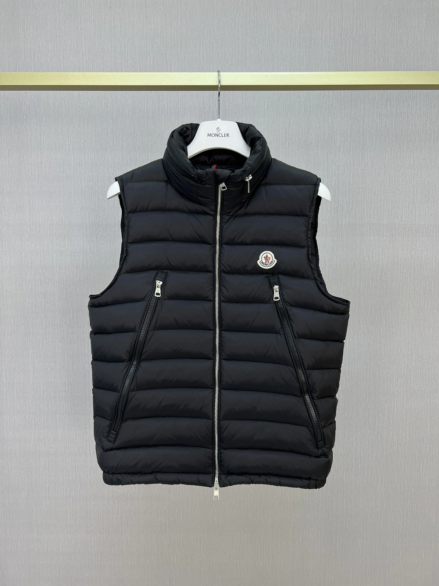 wg.luxury- 7o9385r oversized item:D-F365I0710